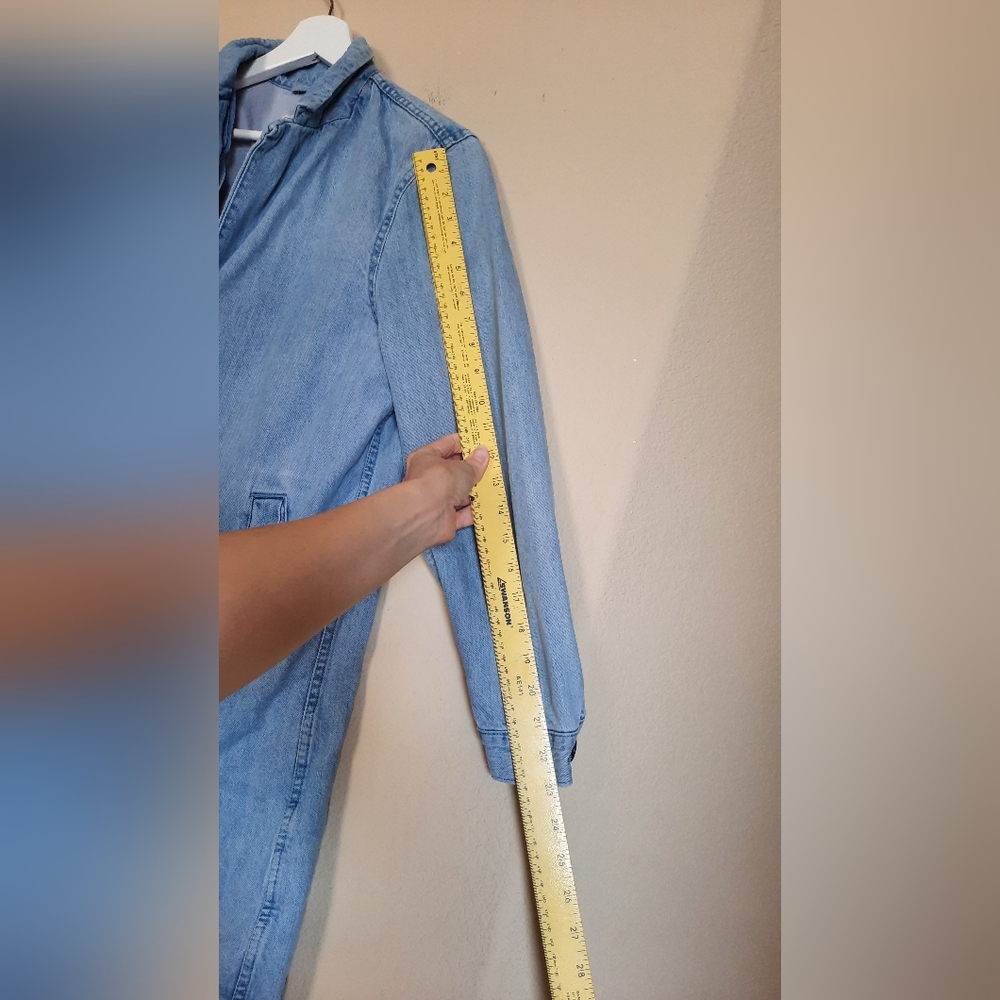 Levis Long Denim Shirt Jacket Shacket Capsule Minimalist Cowgirl - Picture 3 of 7